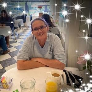 Meet your Posher, Sandra